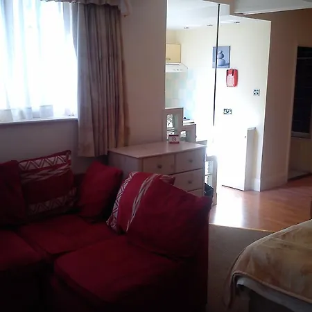 Hotel Ambassador 3*